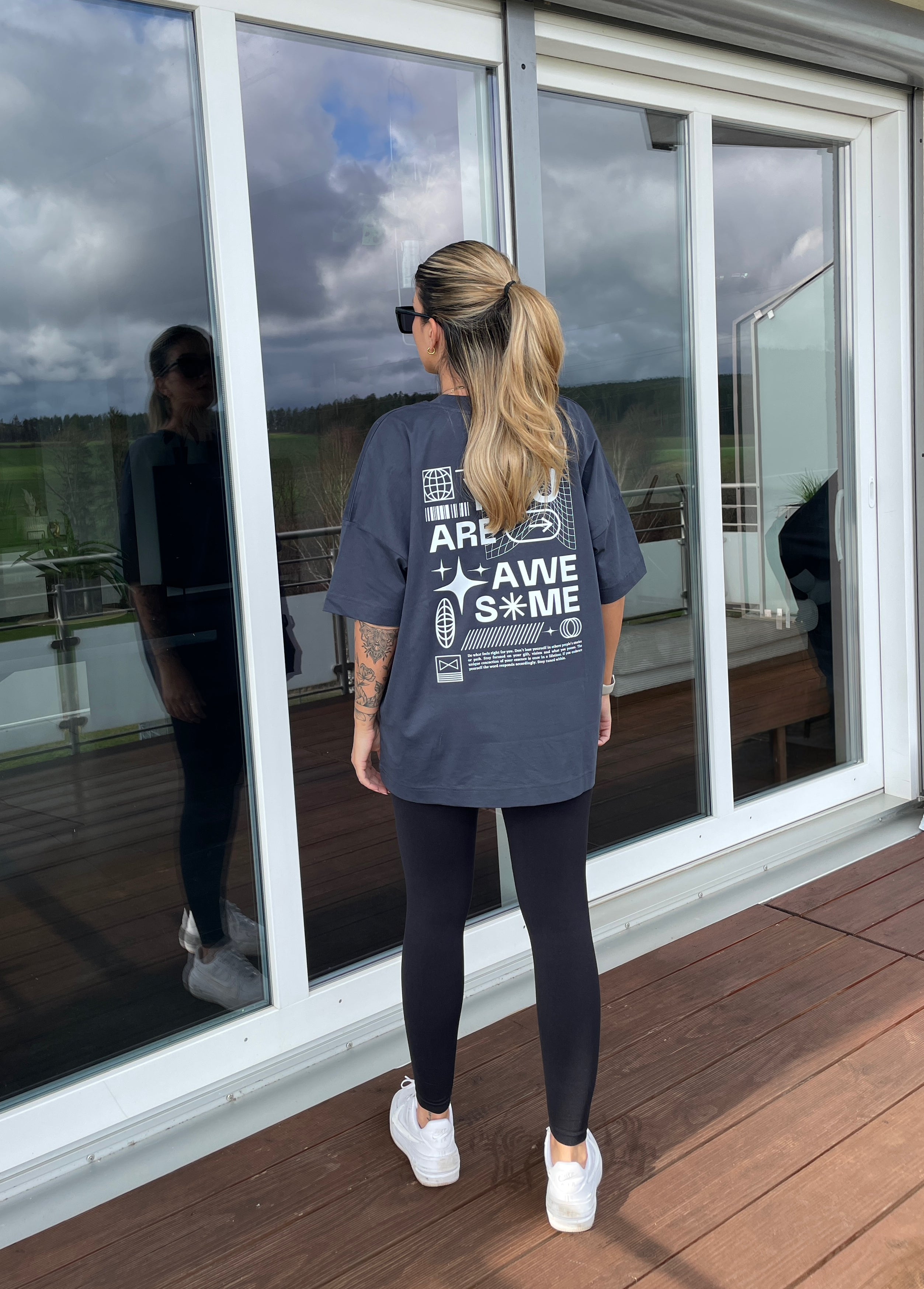 Shirt "You are awesome"